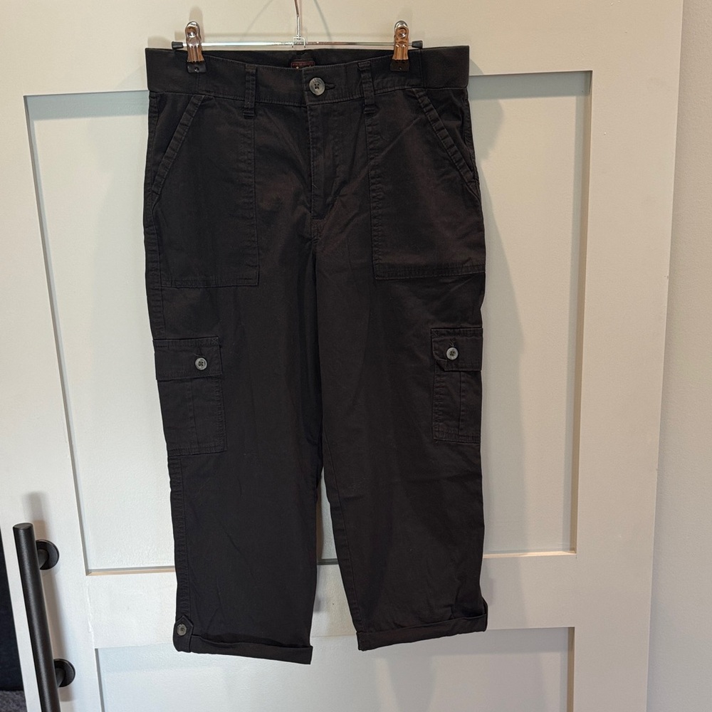 Lee Black Cargo Capris